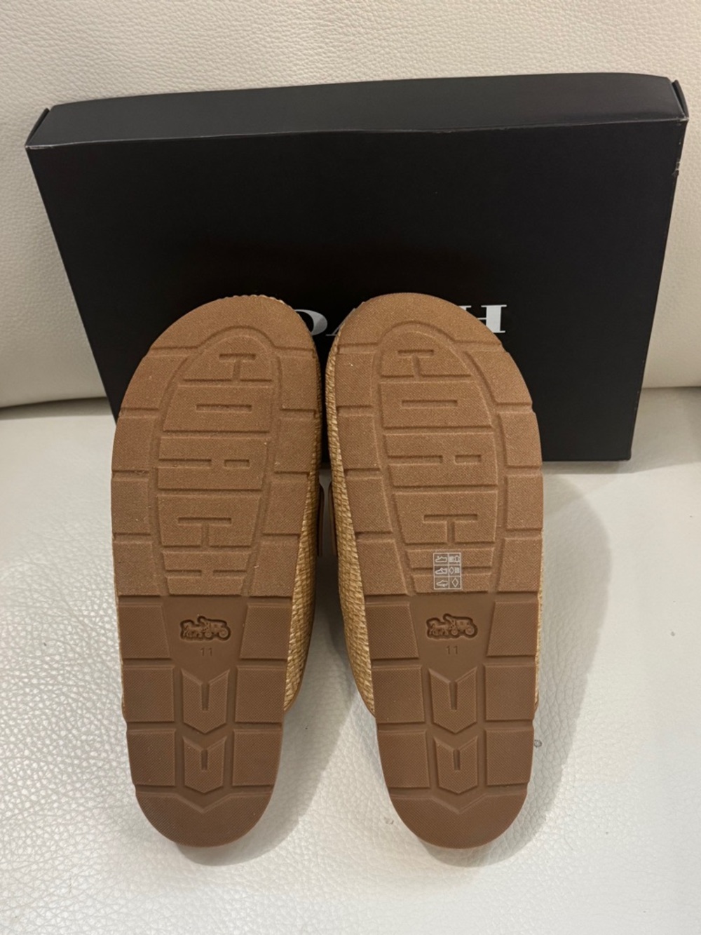 🤎 Coach Bag Natural Tan Straw Raffia Gold & Leather Slip-On Mule Clog Sneaker 11 - Picture 11 of 12
